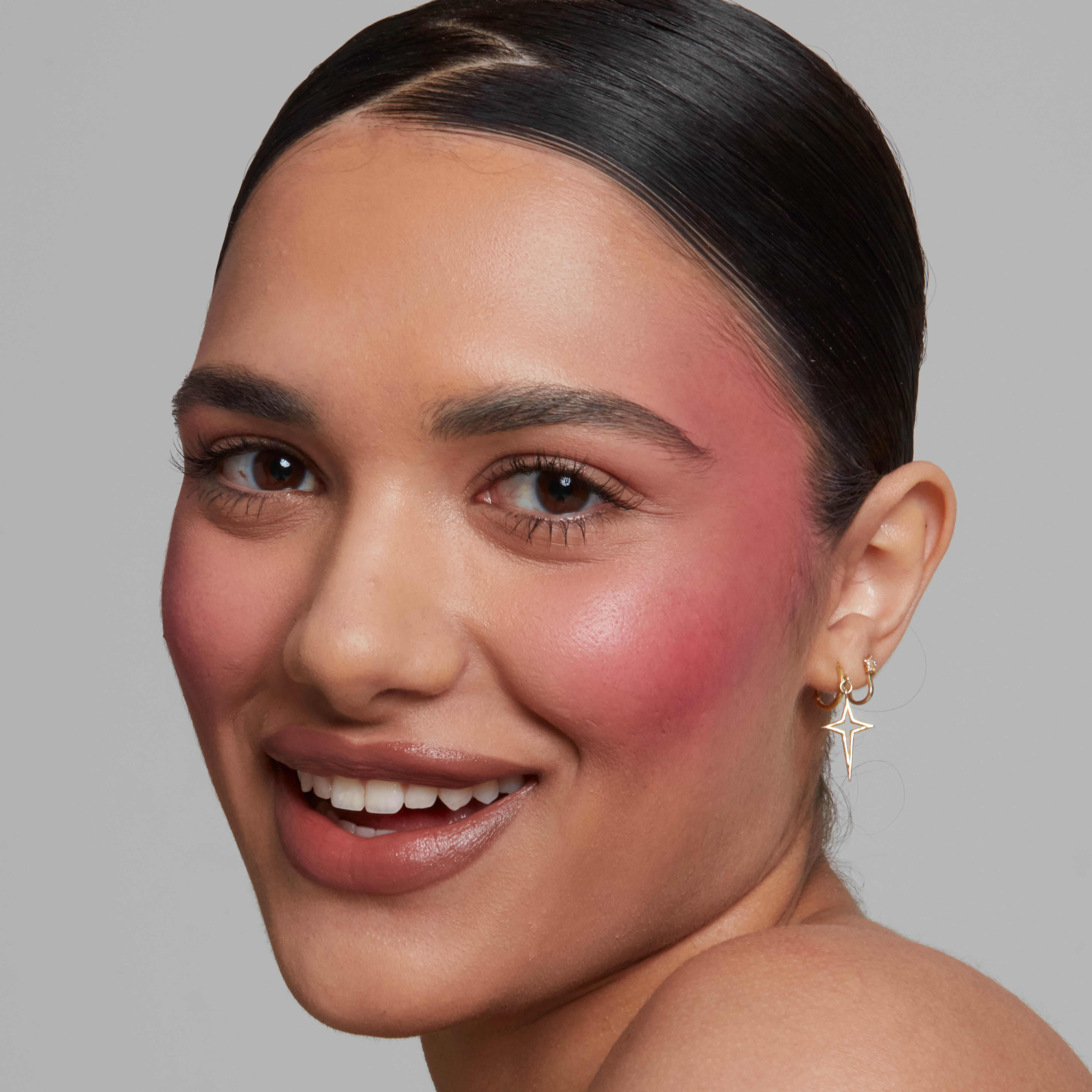 Sweet Cheeks Soft Cheek Tint on model