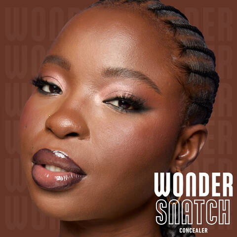 Waterproof, lightweight concealer with buildable coverage and up to 24-hour wear. Brightens, hydrates, and sculpts with a soft matte finish.