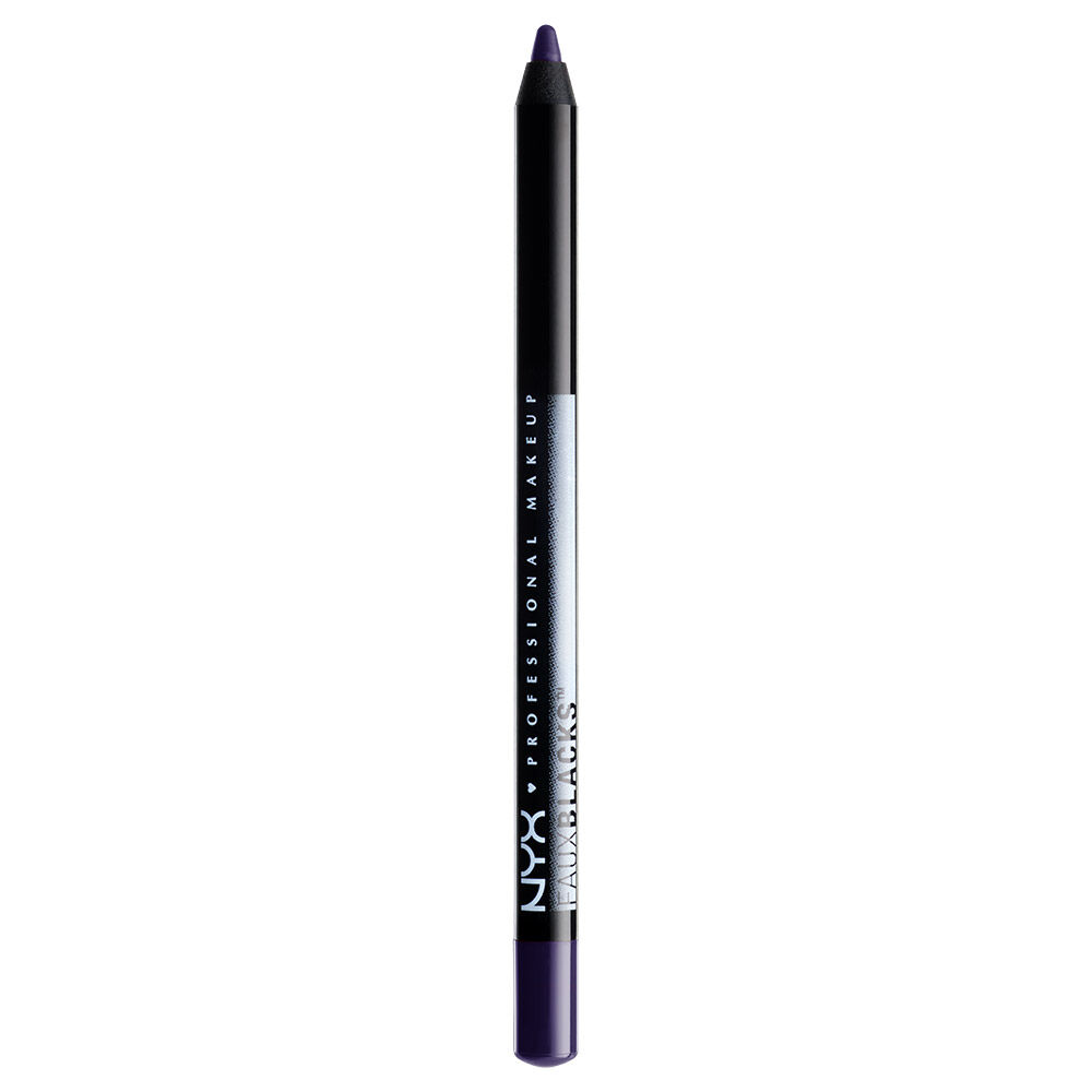 black eyeliner