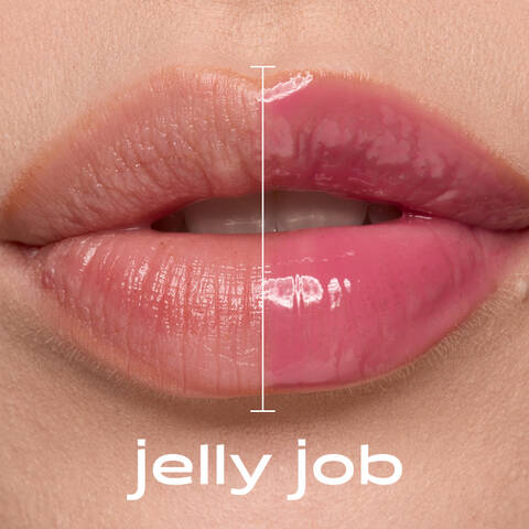 Get fuller, volumized-looking lips with Jelly Job Full-Bodied Shine Gloss! Glassy-smooth, high-shine lips in a swipe to make everyone else jelly!