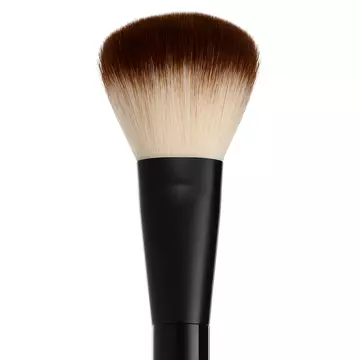 Pro Powder Brush up-close