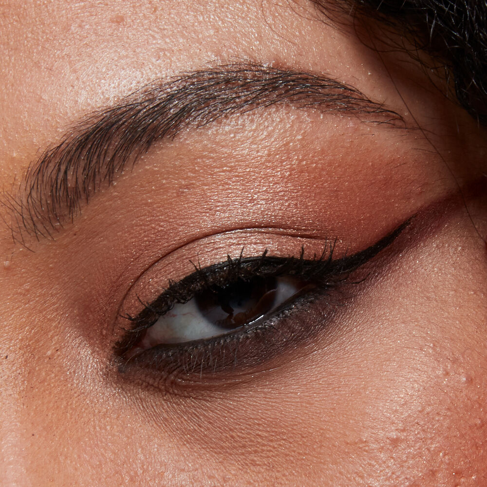 Make it Black Eyeshadow Palette