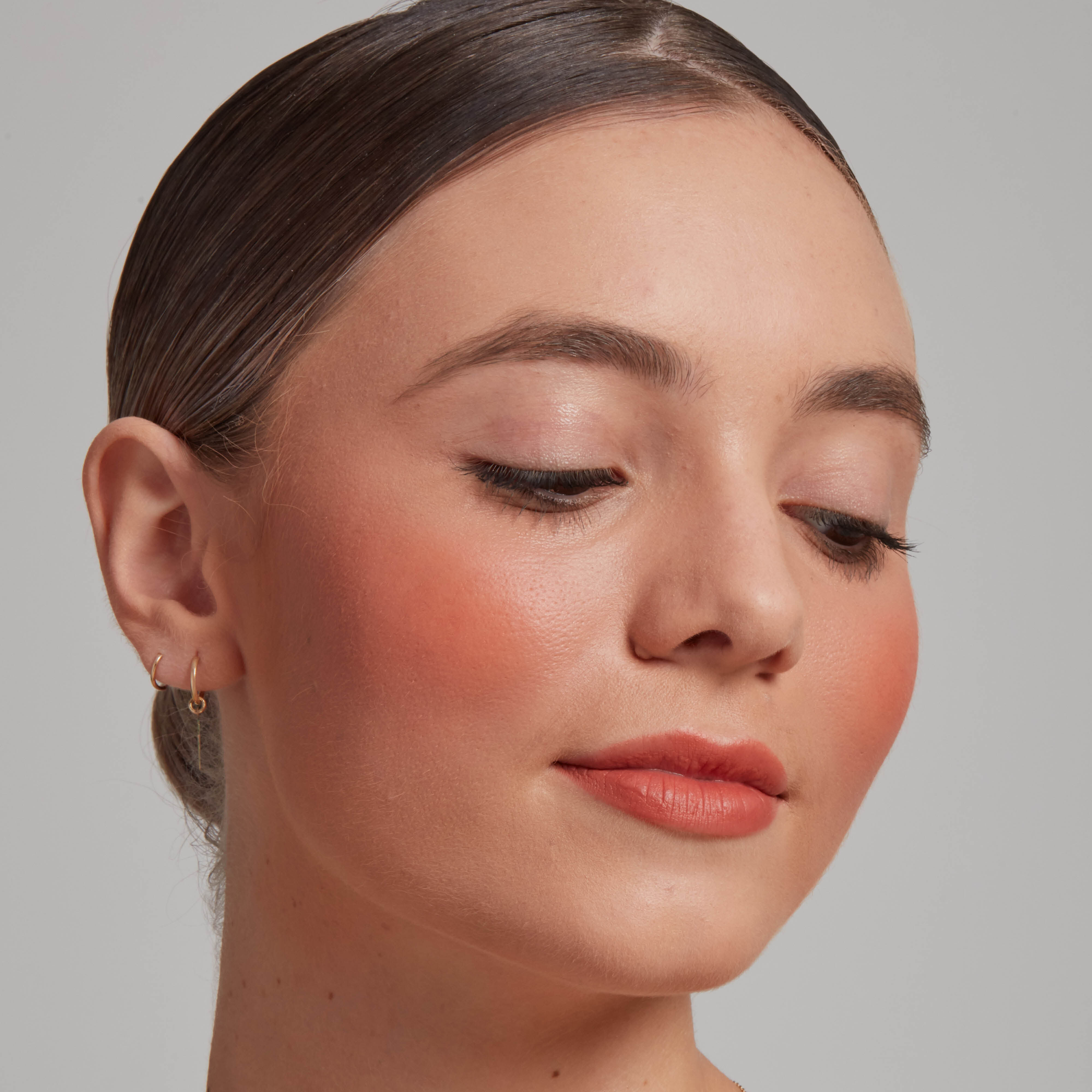 Sweet Cheeks Soft Cheek Tint on model
