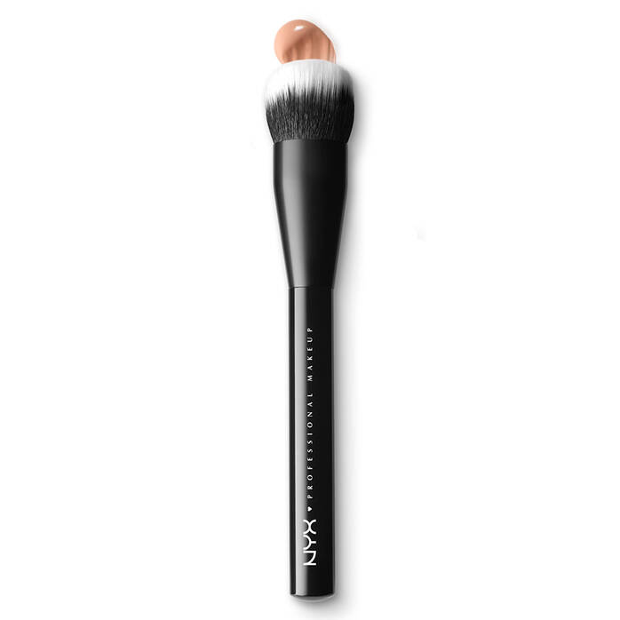 Pro Dual Fiber Foundation Brush NYX Professional Makeup