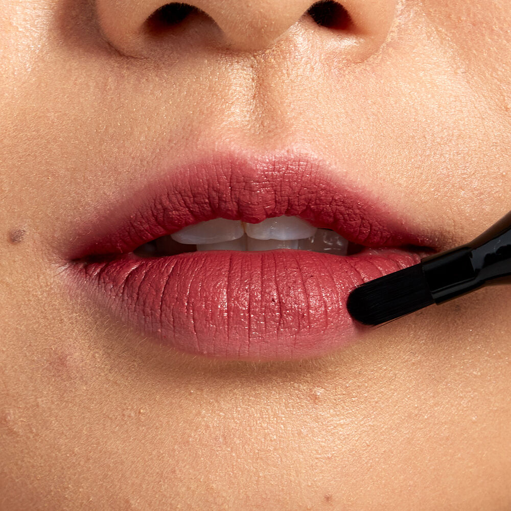 ティント Dazed & Diffused Blurring Lipstick | NYX Professional Makeup