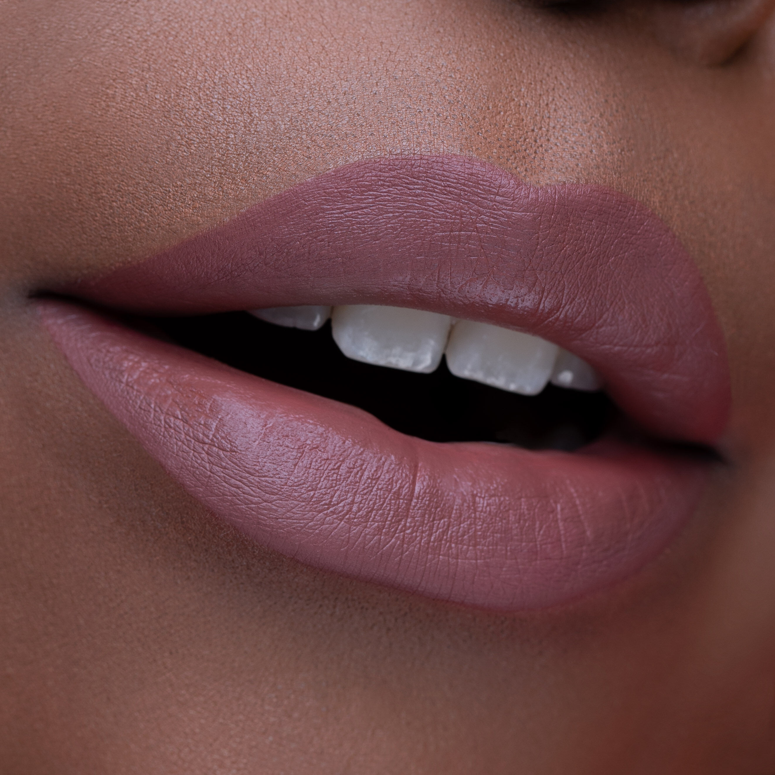 LIP LINGERIE XXL MATTE LIQUID LIPSTICK