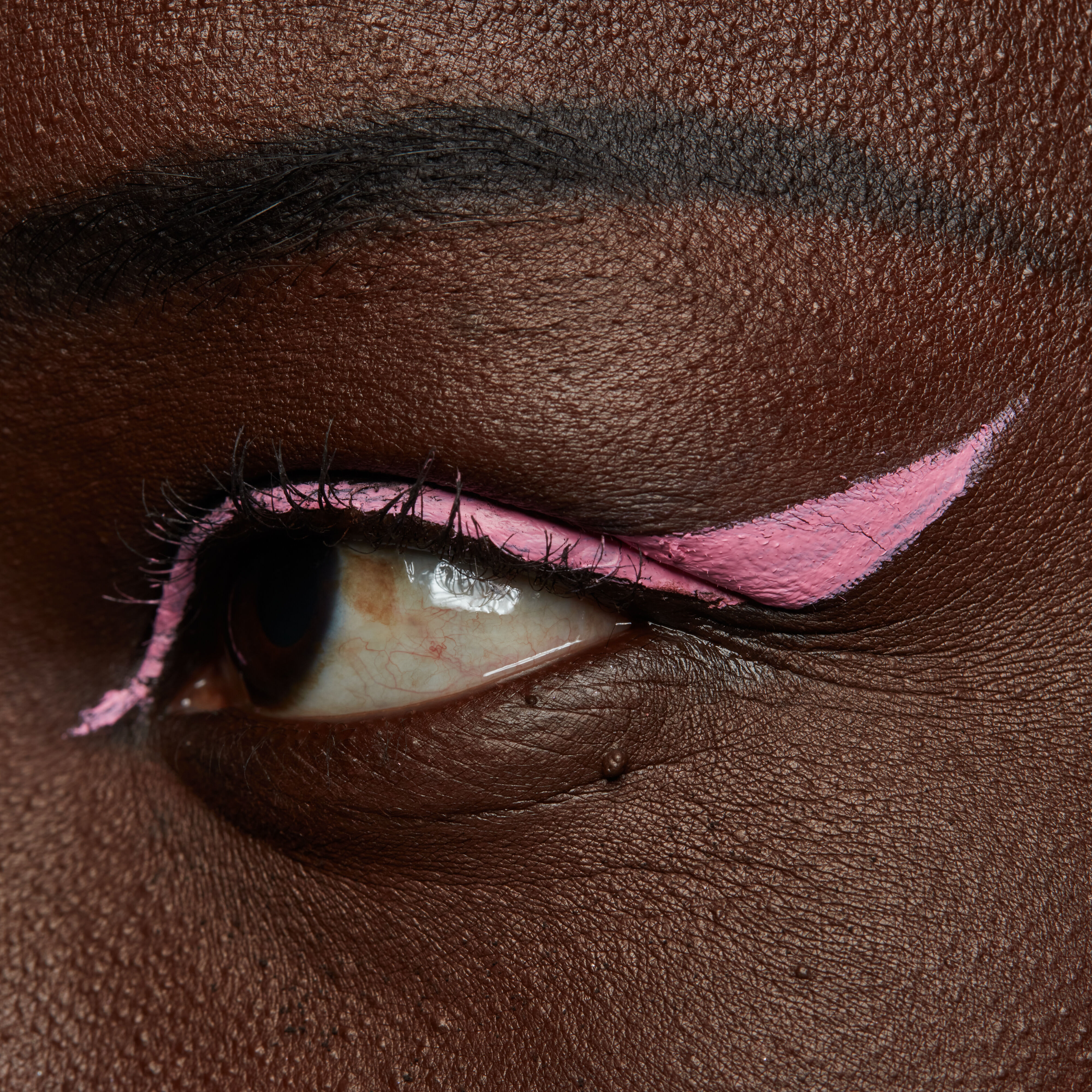 Vivid Brights Liquid Liner on model