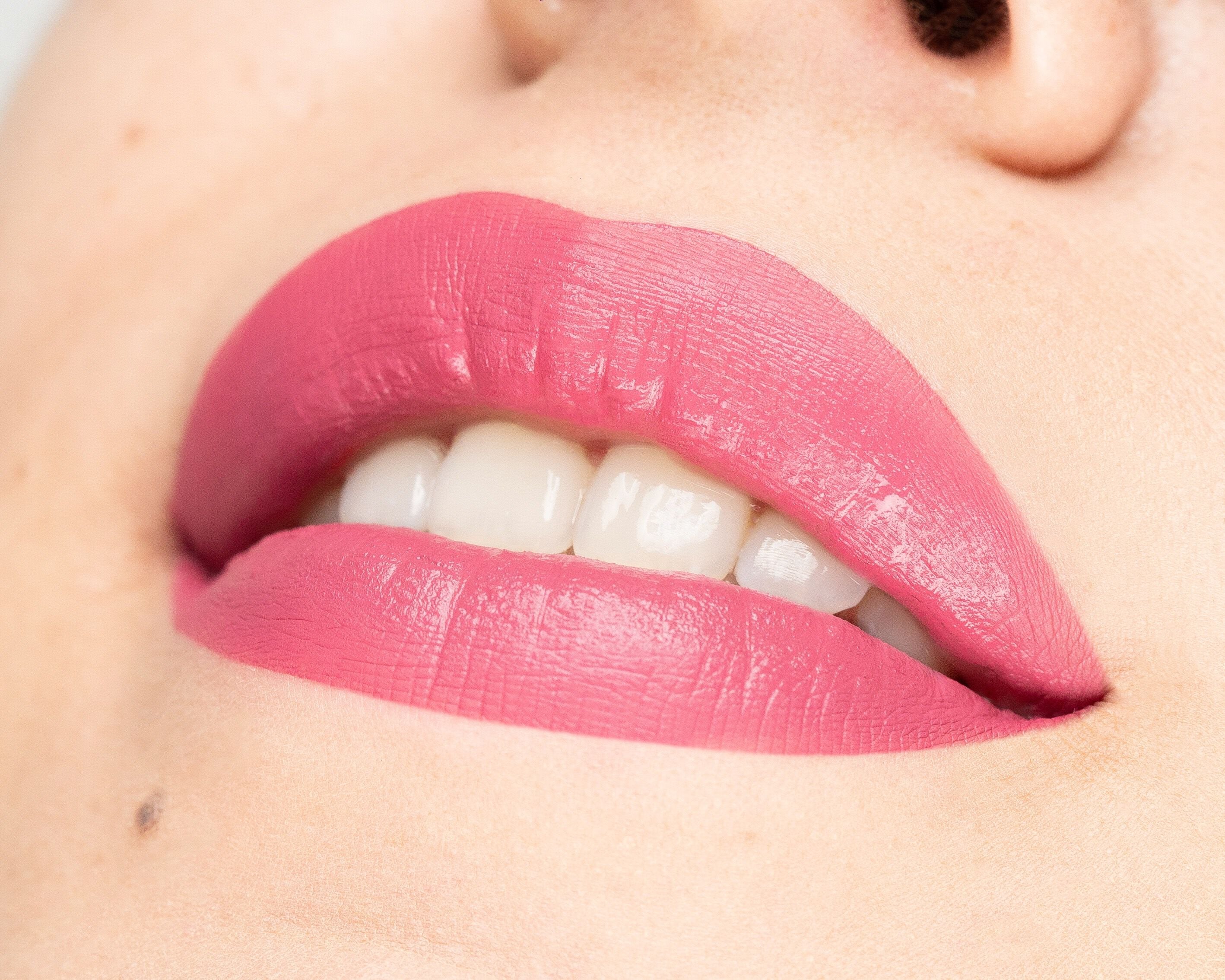 LIP LINGERIE XXL MATTE LIQUID LIPSTICK