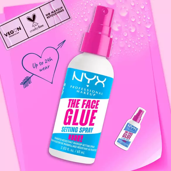 The Face Glue Setting Spray literally extends makeup wear to up to 24 hours,