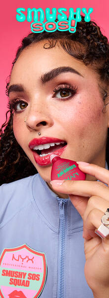 Smushy SOS! Image of model using Smushy SOS product.