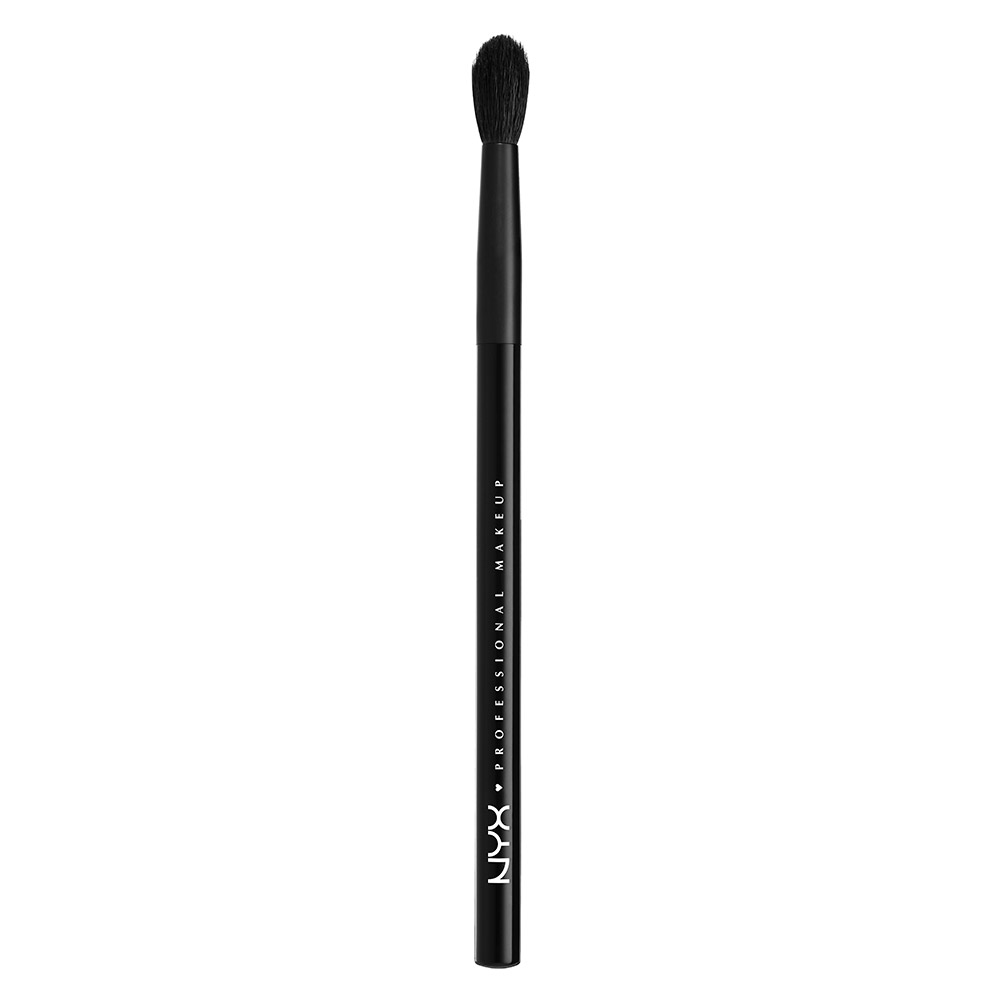 NYX Professional Makeup Pro Crease Brush - Eye Blending Brush 10$