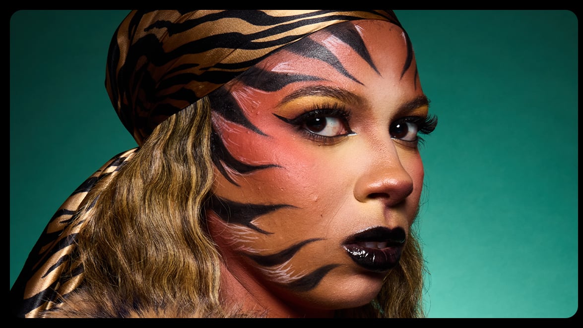 TEASIN' TIGRESS