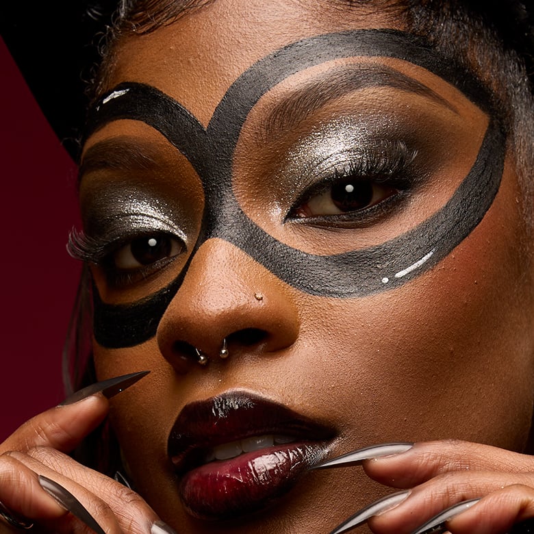 CATWOMAN